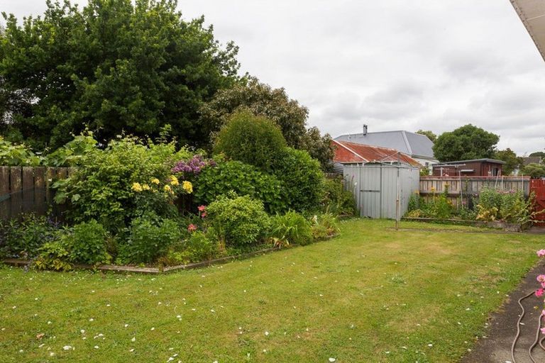 Photo of property in 6a Alexandra Street, Dannevirke, 4930