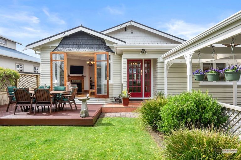 Photo of property in 10 Kauri Street, Woburn, Lower Hutt, 5011