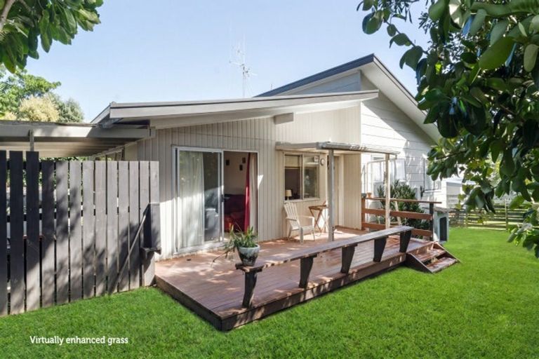 Photo of property in 21 Jonathon Street, Brookfield, Tauranga, 3110
