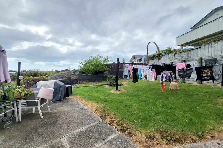 Photo of property in 2/24 Upland Street, Brookfield, Tauranga, 3110