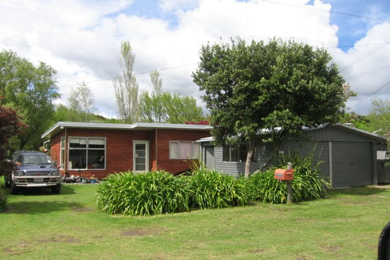Photo of property in 5 Waana Street, Mourea, Rotorua, 3074