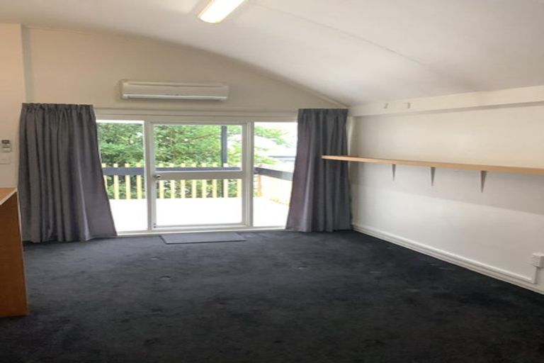 Photo of property in 1/136 Holly Road, St Albans, Christchurch, 8014