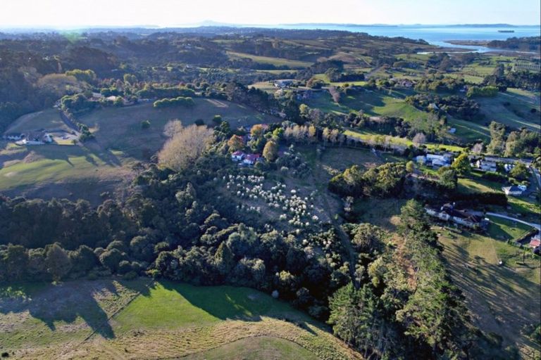 Photo of property in 639 Whitford Road, Whitford, 2571