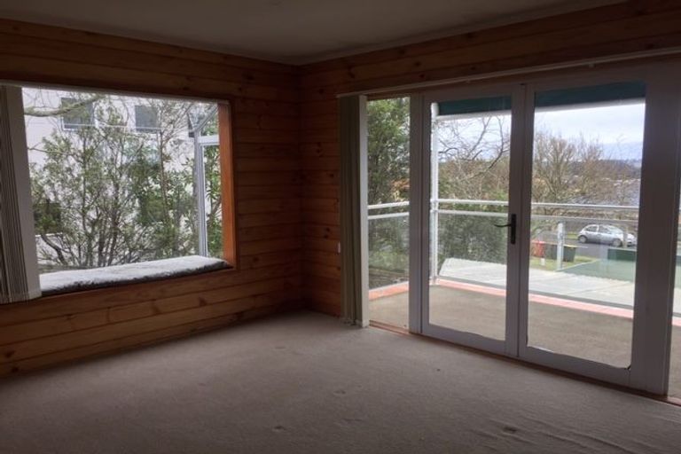 Photo of property in 36 Bronzewing Terrace, Unsworth Heights, Auckland, 0632