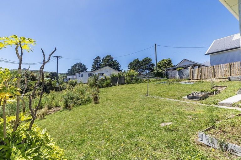 Photo of property in 23 Chew Place, Ranui, Porirua, 5024