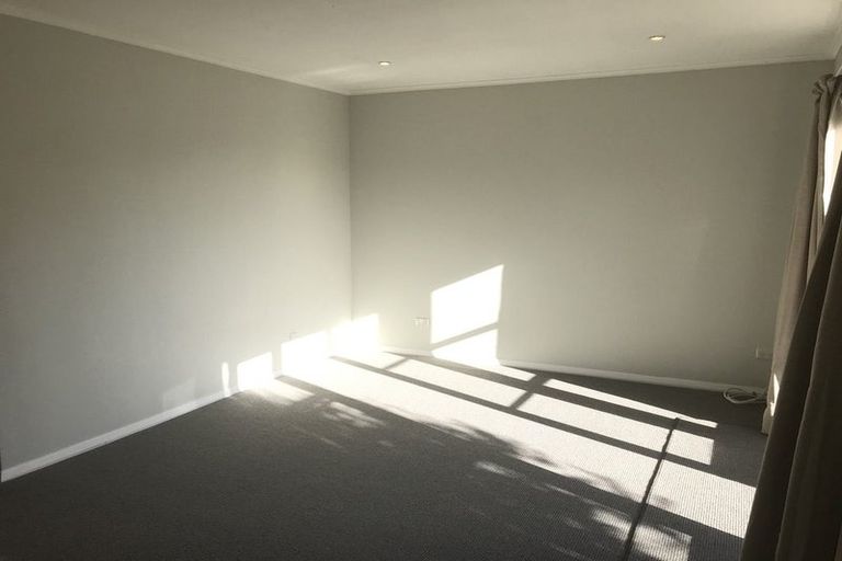 Photo of property in 5d Harrold Street, Highbury, Wellington, 6012