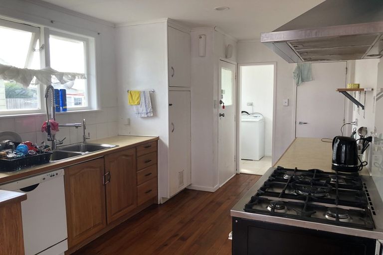 Photo of property in 11 Croall Crescent, St Andrews, Hamilton, 3200