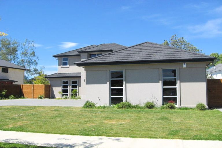 Photo of property in 25 Glen Oaks Drive, Northwood, Christchurch, 8051