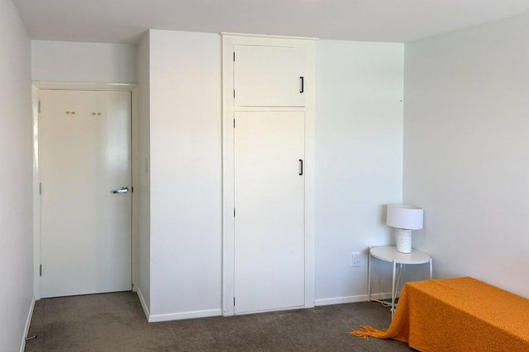 Photo of property in 8 Packe Street, Edgeware, Christchurch, 8013