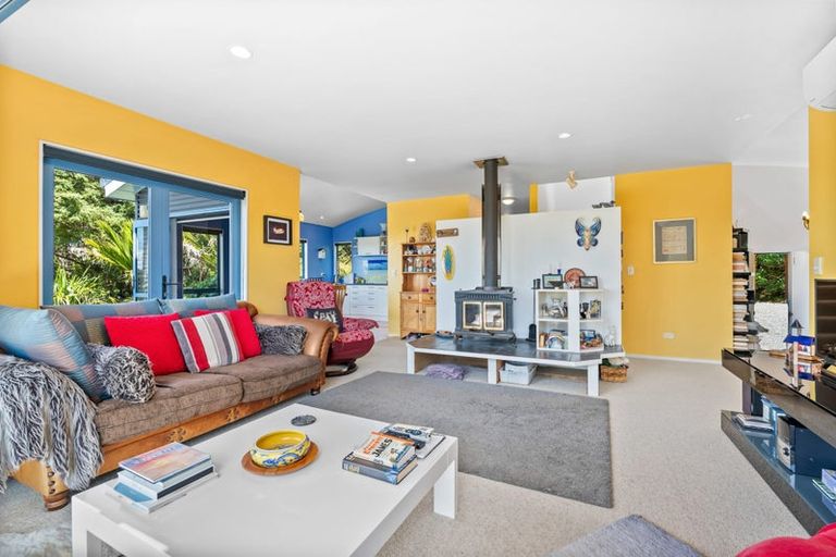 Photo of property in 78 Wairimu Way, Waipu, 0582