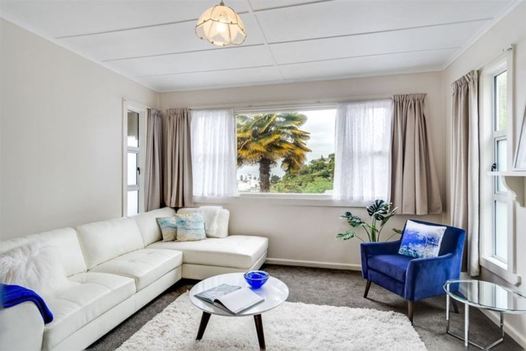 Photo of property in 1a Goldsmith Terrace, Hospital Hill, Napier, 4110