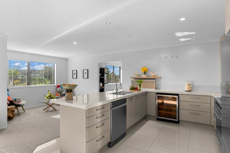 Photo of property in 6 Dune View Drive, Mangawhai, 0505