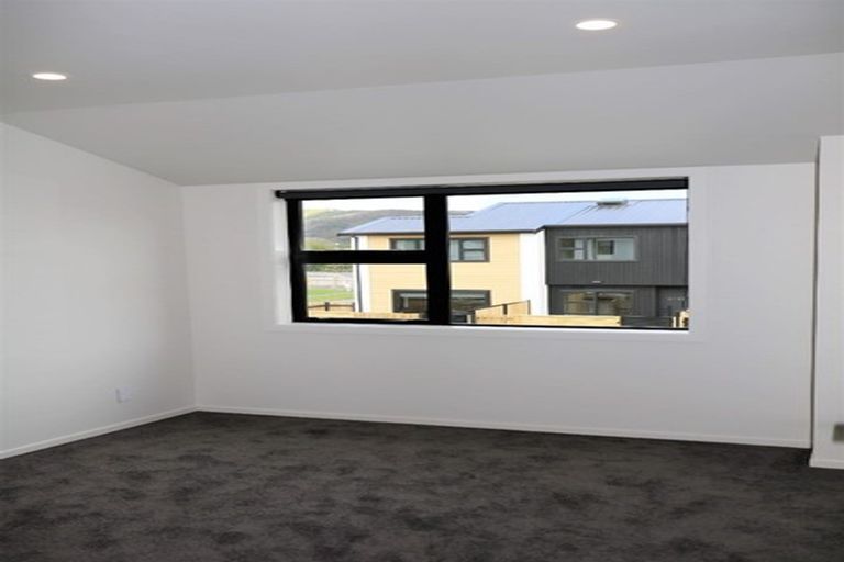 Photo of property in 3/37 Sladden Street, Naenae, Lower Hutt, 5011