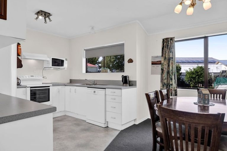 Photo of property in 21 Robson Street, Normanby, Hawera, 4614