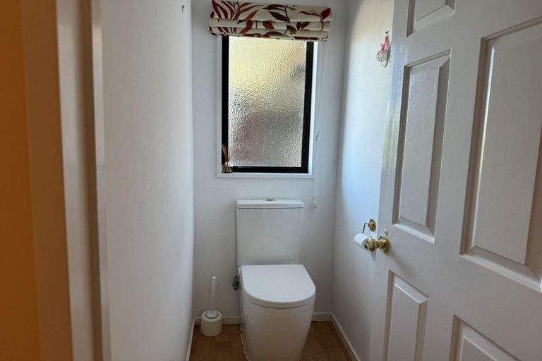 Photo of property in 2/38 Beauford Place, Parklands, Christchurch, 8083