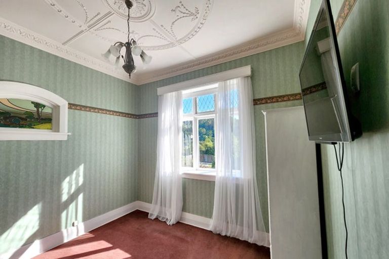 Photo of property in 67 Brockville Road, Glenross, Dunedin, 9011