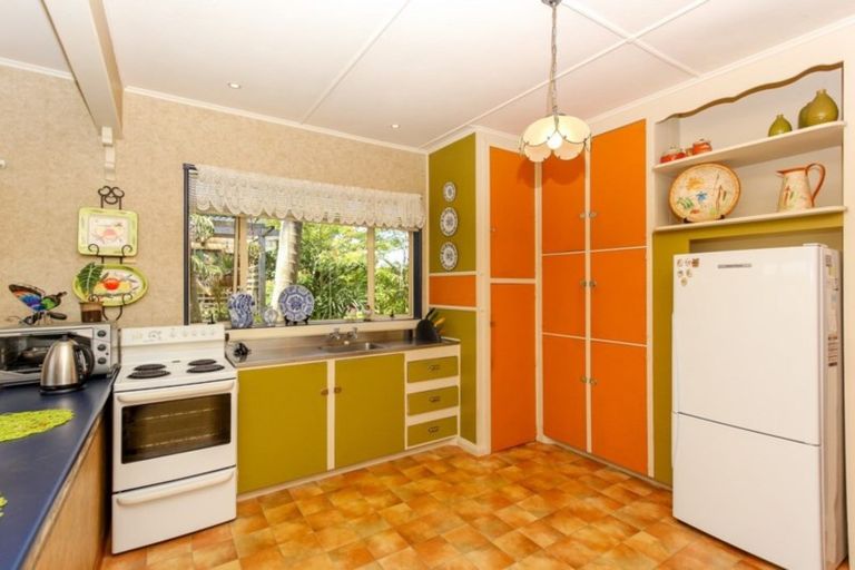 Photo of property in 65 Paynters Avenue, Strandon, New Plymouth, 4312