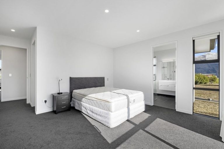 Photo of property in 71 Infinity Drive, Wanaka, 9305