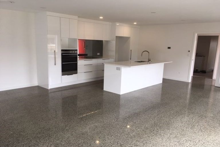 Photo of property in 7 Farnworth Terrace, Churton Park, Wellington, 6037