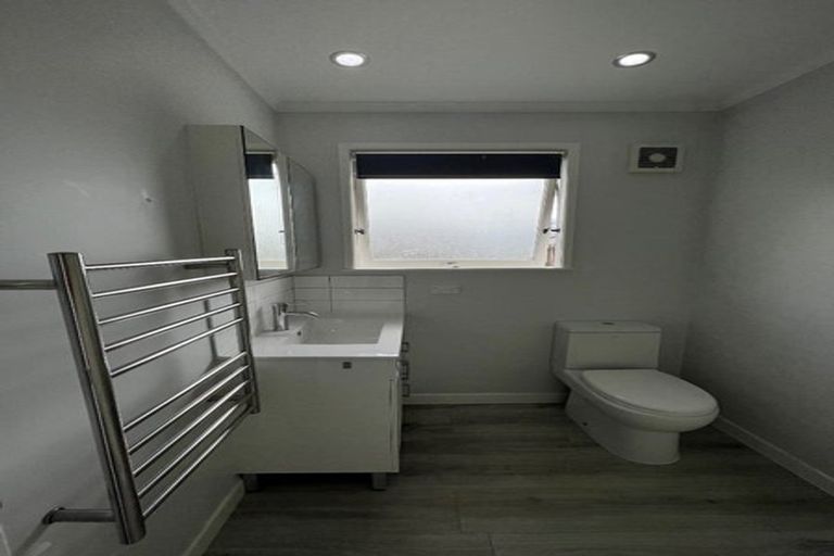 Photo of property in 27 Alma Crescent, Papakura, 2110