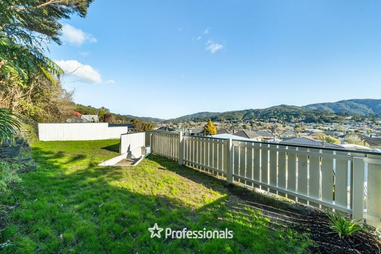Photo of property in 61 Petrie Street, Wainuiomata, Lower Hutt, 5014