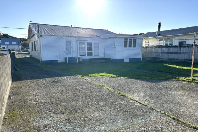 Photo of property in 160 Randwick Road, Moera, Lower Hutt, 5010