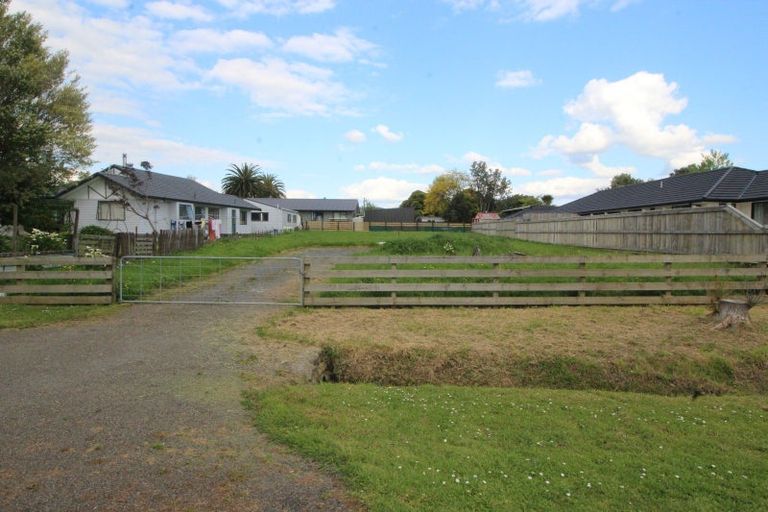 Photo of property in 28 Gordon Street, Woodville, 4920