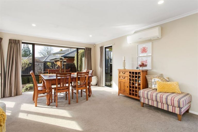 Photo of property in 2 Kimbrace Place, Belfast, Christchurch, 8051