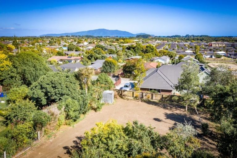 Photo of property in 22a Huia Street, Waikanae, 5036