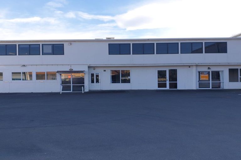 Photo of property in 6 Kenepuru Drive, Kenepuru, Porirua, 5022