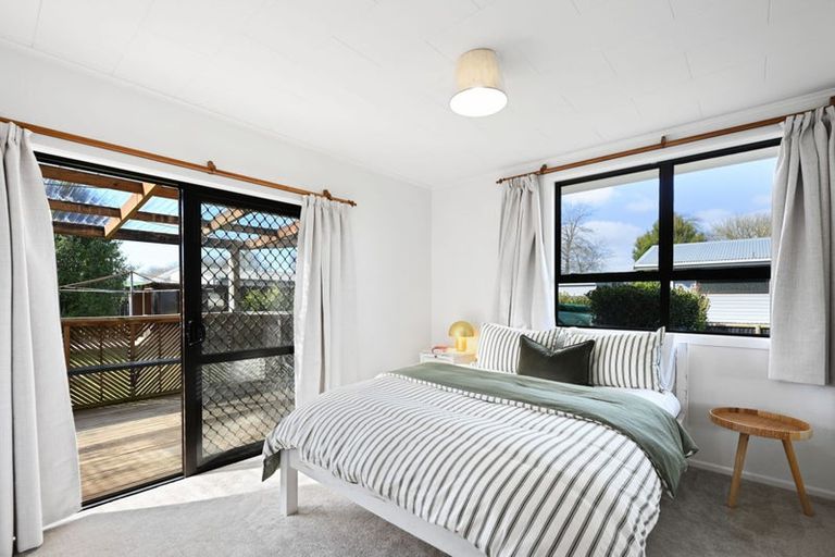 Photo of property in 29 Browning Street, Leamington, Cambridge, 3432