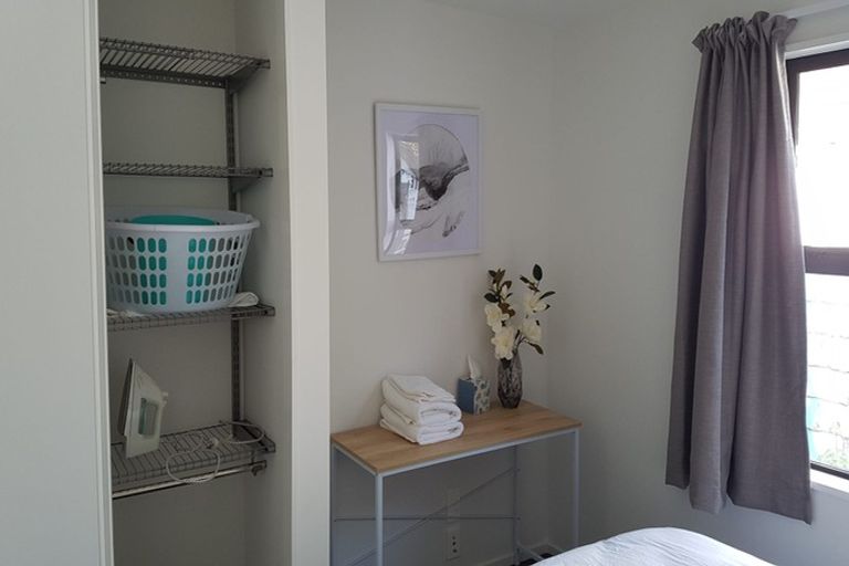 Photo of property in 1/176 Edgeware Road, Edgeware, Christchurch, 8013