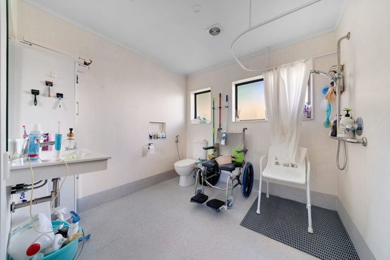 Photo of property in 1/3 Kelvin Road, Papakura, 2110