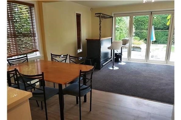 Photo of property in 165 Condell Avenue, Papanui, Christchurch, 8053