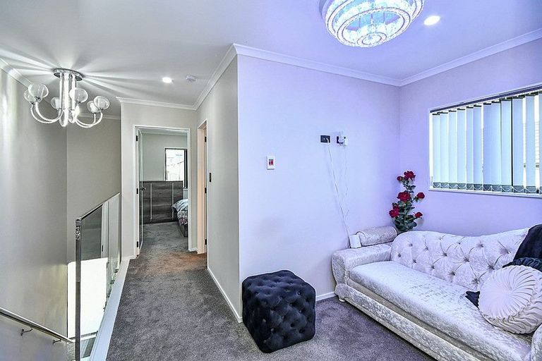 Photo of property in 7 Te Aramanu Crescent, Papakura, 2110