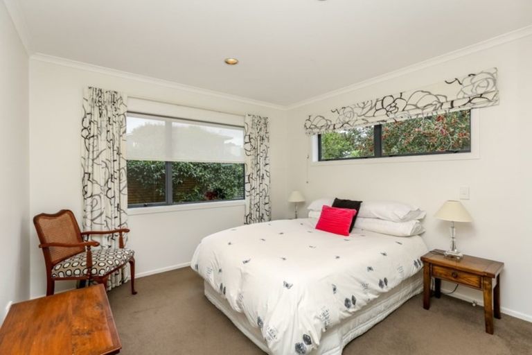 Photo of property in 7 Fairgray Row, Lower Vogeltown, New Plymouth, 4310