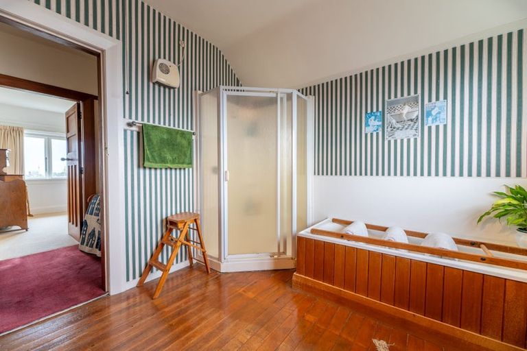 Photo of property in 168 North Street, West End, Timaru, 7910