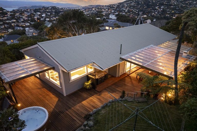 Photo of property in 66 Heke Street, Ngaio, Wellington, 6035