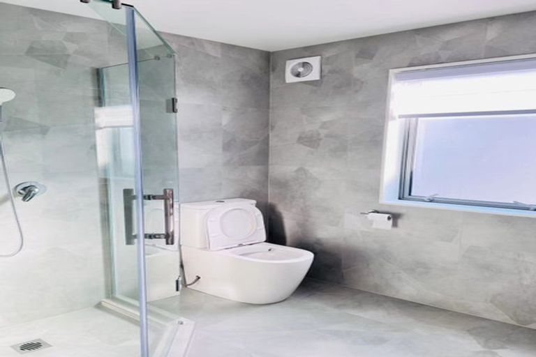 Photo of property in 135c Macleans Road, Howick, Auckland, 2014
