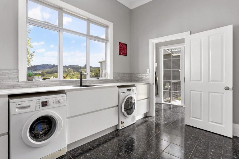 Photo of property in 490 North Road, Clevedon, Papakura, 2582