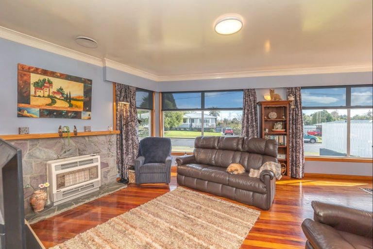 Photo of property in 230 Cambridge Street, Levin, 5510