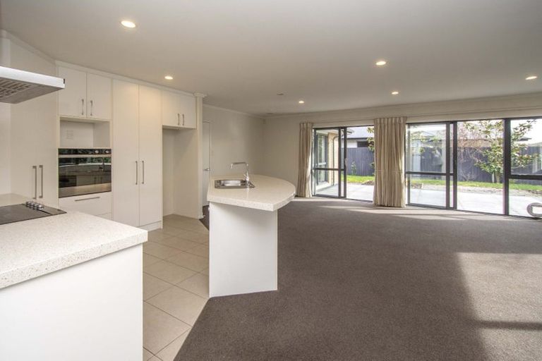 Photo of property in 27 Graycliffe Street, Halswell, Christchurch, 8025