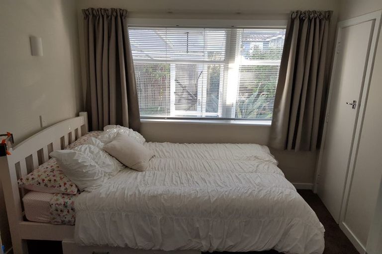 Photo of property in 40a Puriri Street, Miramar, Wellington, 6022