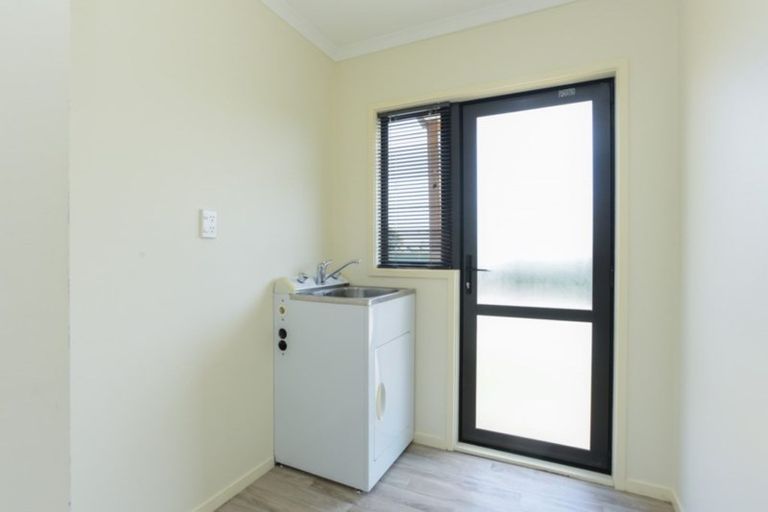 Photo of property in 6b Windsor Terrace, Taradale, Napier, 4112