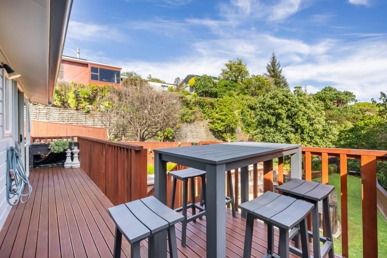 Photo of property in 10 Seymour Grove, Kingsley Heights, Upper Hutt, 5018