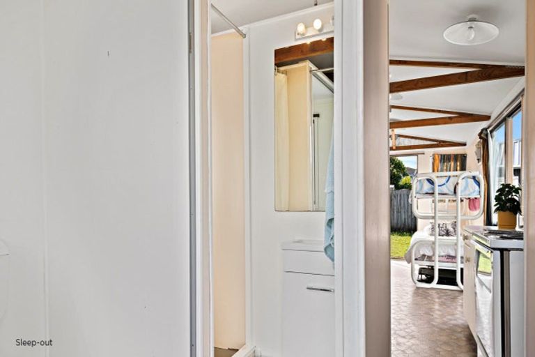 Photo of property in 11 Kitty Frazer Lane, Omaha, 0986