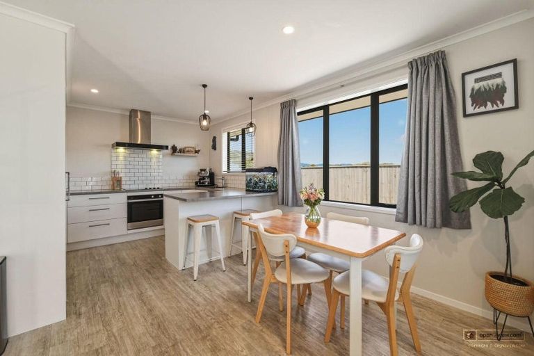 Photo of property in 98 Hall Road, Ngongotaha, Rotorua, 3010