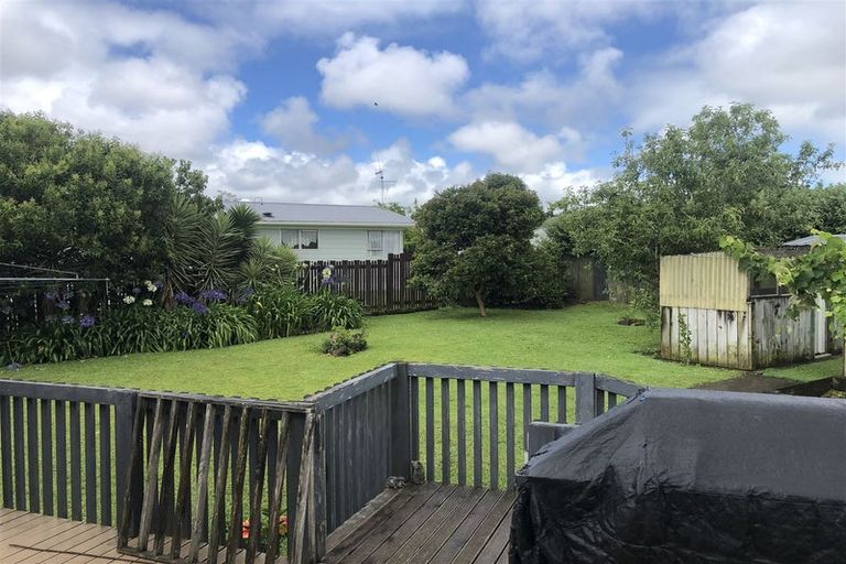 Photo of property in 17 Winston Street, Tikipunga, Whangarei, 0112