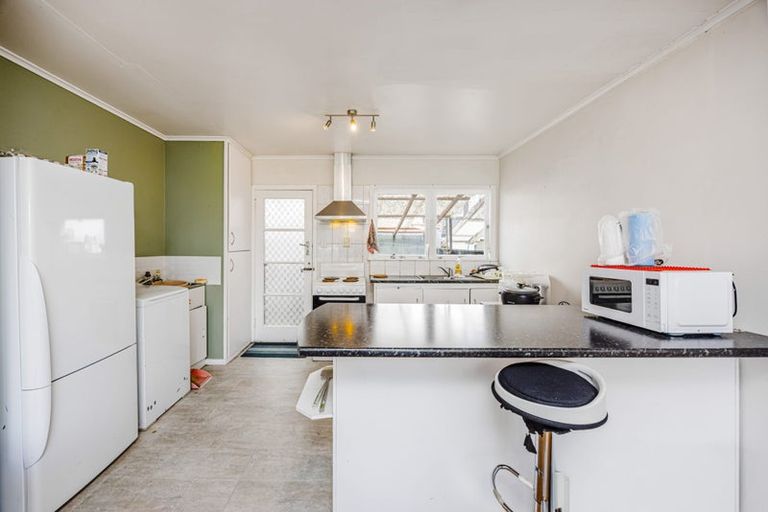 Photo of property in 3/37 Buckingham Crescent, Manukau, Auckland, 2025