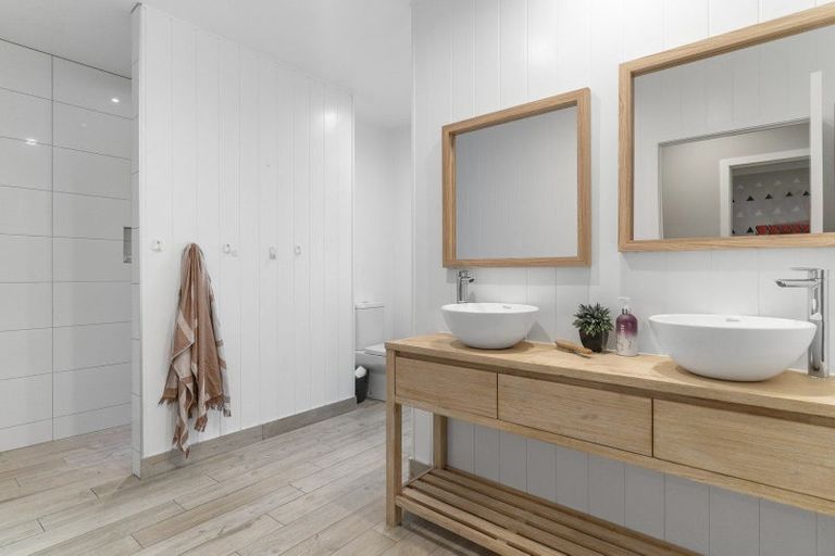 Photo of property in 35 Twin Oak Avenue, Papamoa Beach, Papamoa, 3118